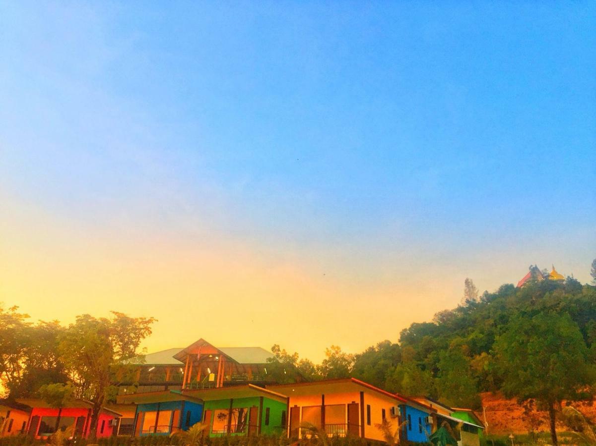 Hotel T-House@Siray Phuket Exterior foto